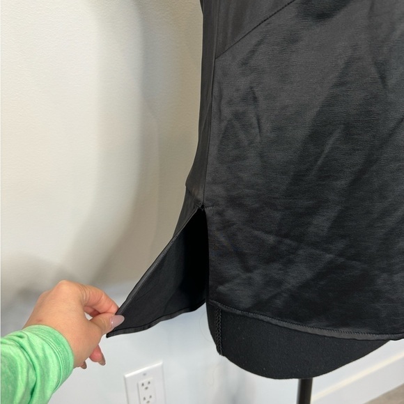 AX Armani Exchange Black Sleeveless Tank Top Blouse - Picture 4 of 11